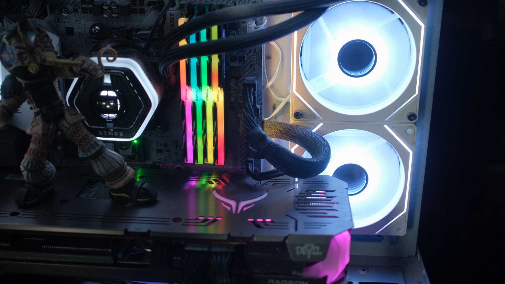 Оперативна пам'ять G.Skill 16 GB (2x8GB) DDR4 3000 MHz Trident Z RGB