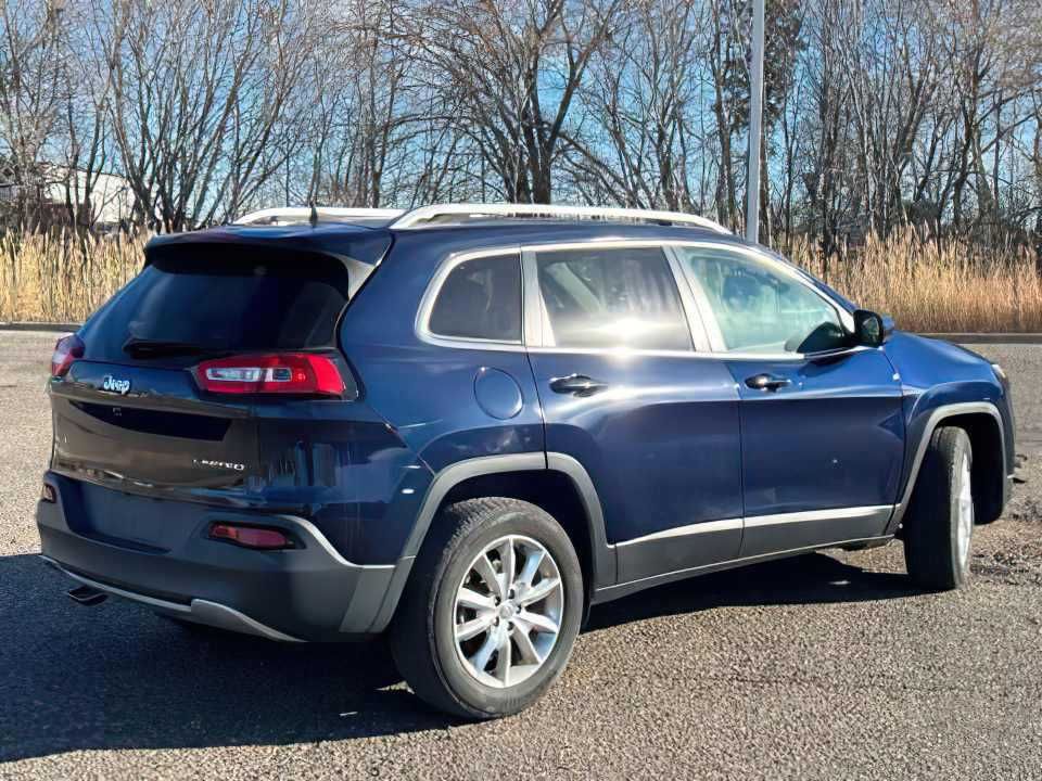 2016 Jeep Cherokee