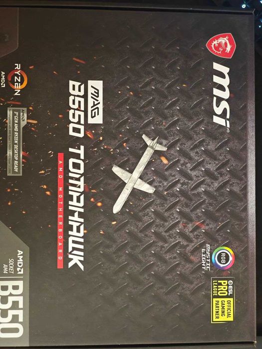 Продам MSI Tomahawk B550