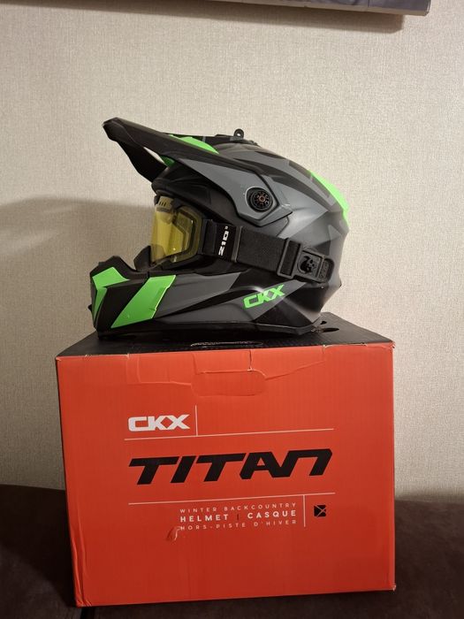Шлем мото квадро TITAN CKX