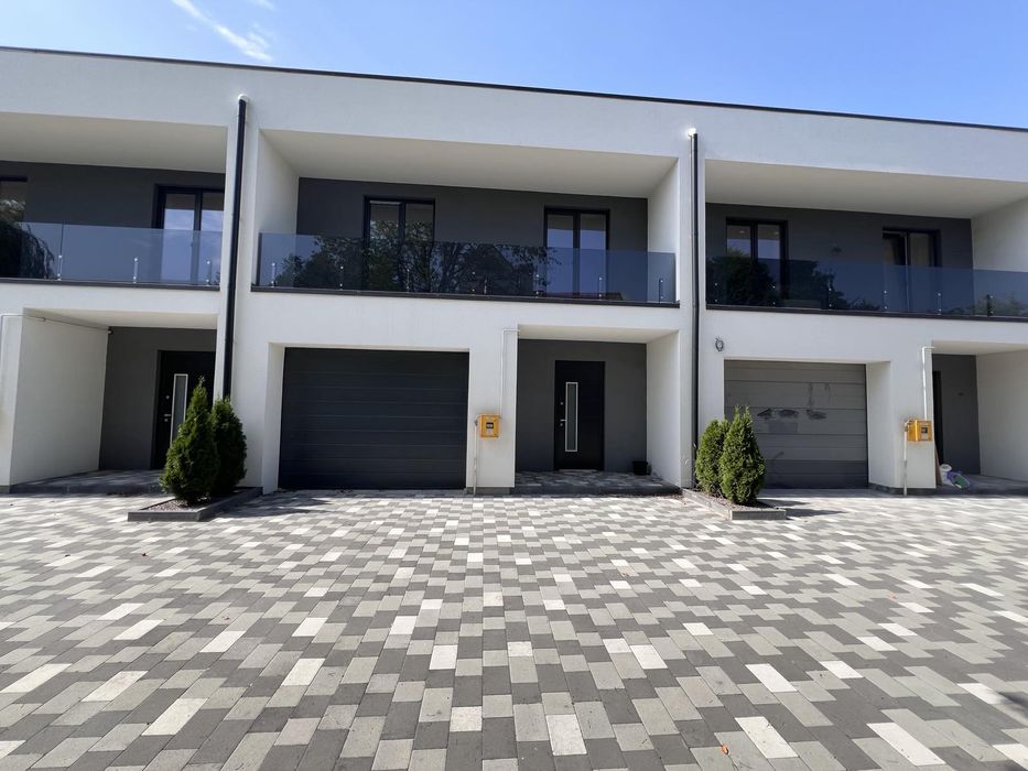 Продаж 3-кім. будинку 124 м.кв., в. Селищна