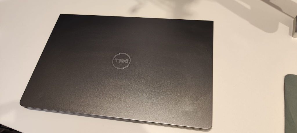 Laptop Dell podswietlana klawiatura windows ssd wifi