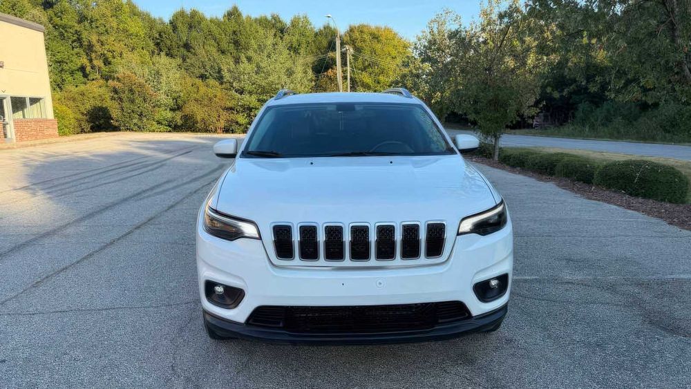 Jeep Cherokee Latitude Plus      2019
