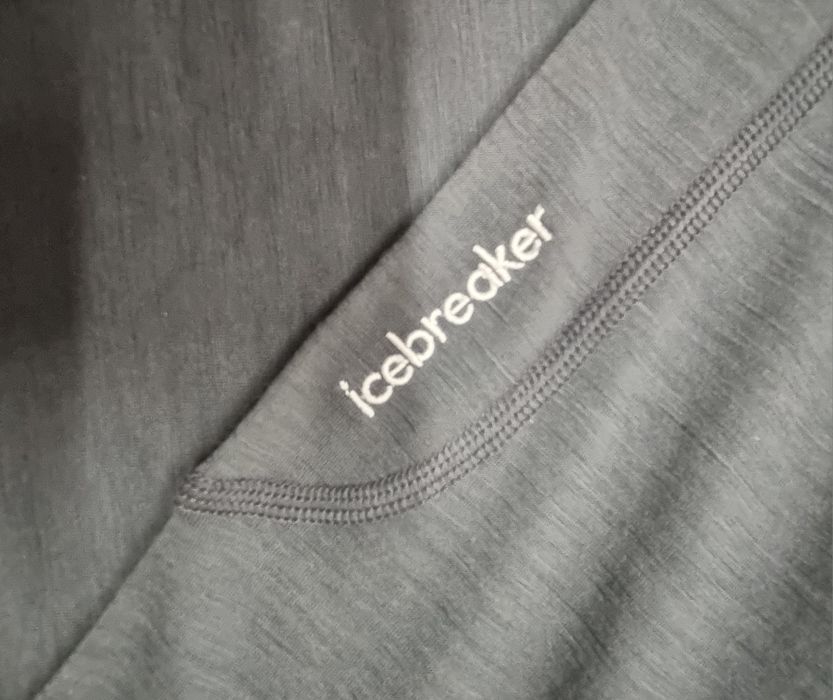 Koszulka Icebreaker ACE merino z kapturem