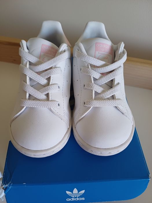 Stan Smith tamanho 22 menina