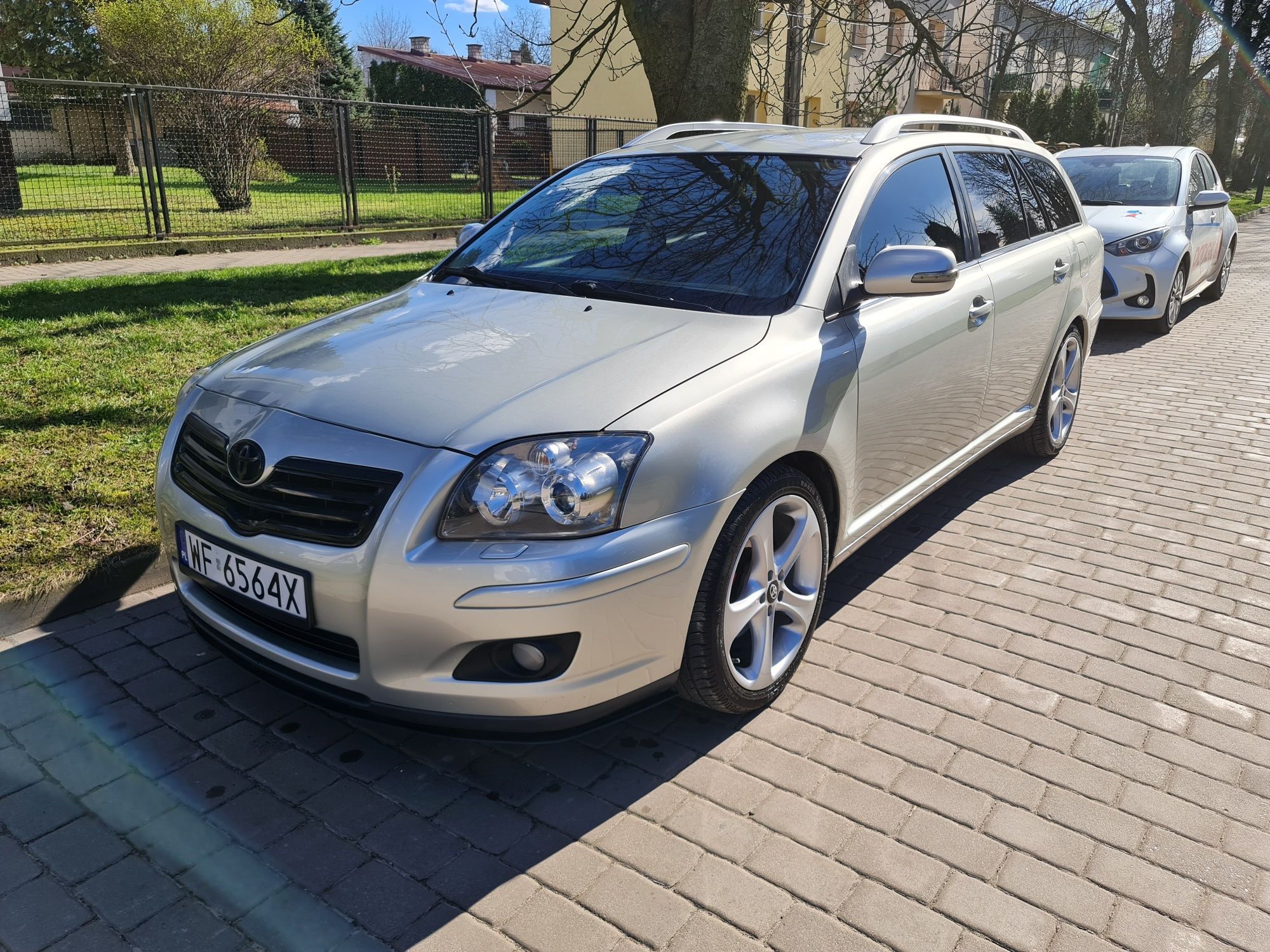 Toyota Avensis T25 kombi lift 2.0 vvt-i