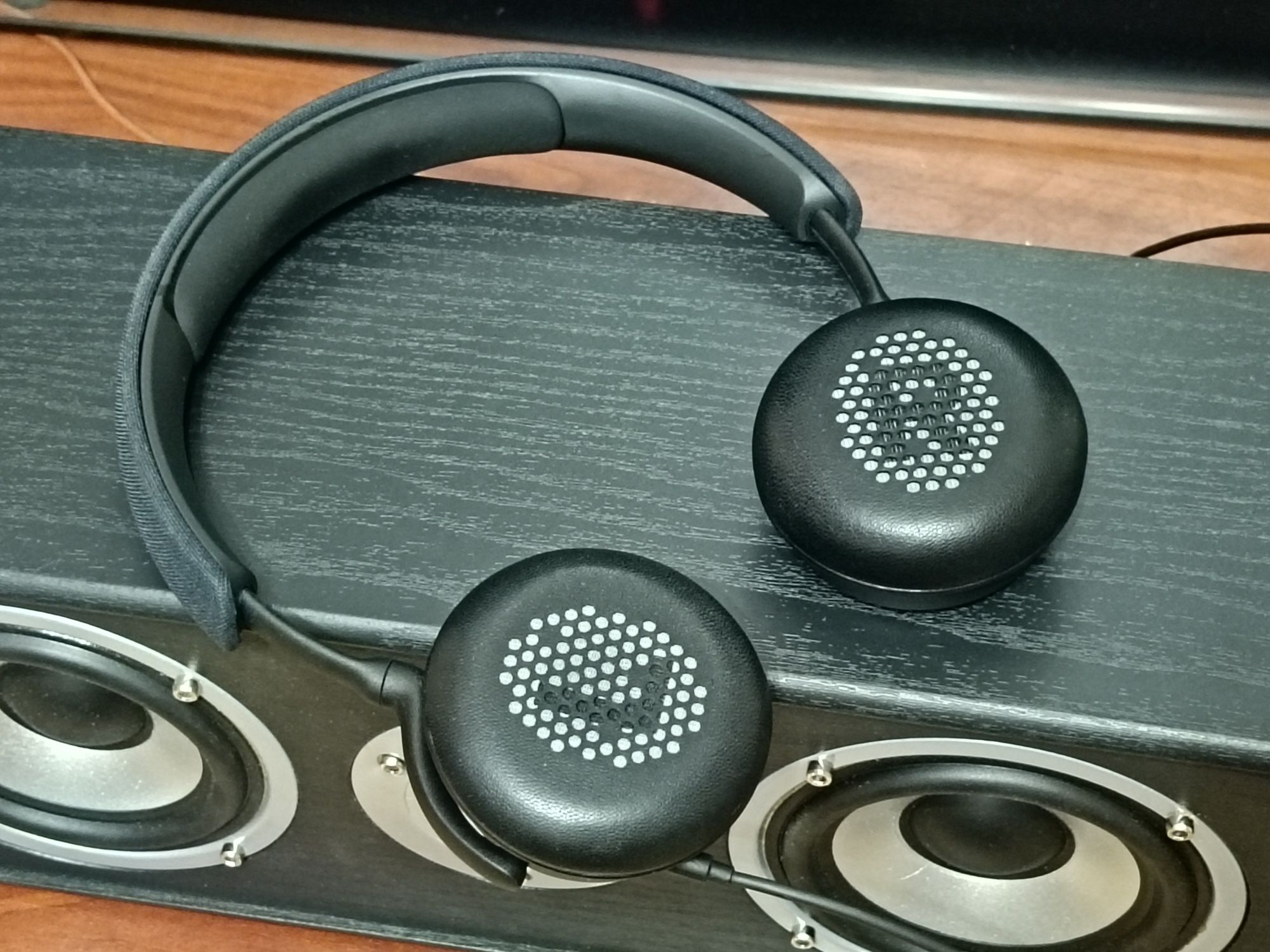 Наушники (гарнитура) Bang & Olufsen BeoPlay H2 Carbon Blue