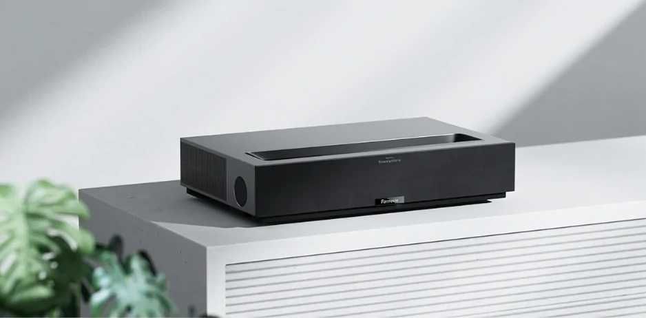 Formovie THEATER Ultra Short Throw 4K Laser Projector