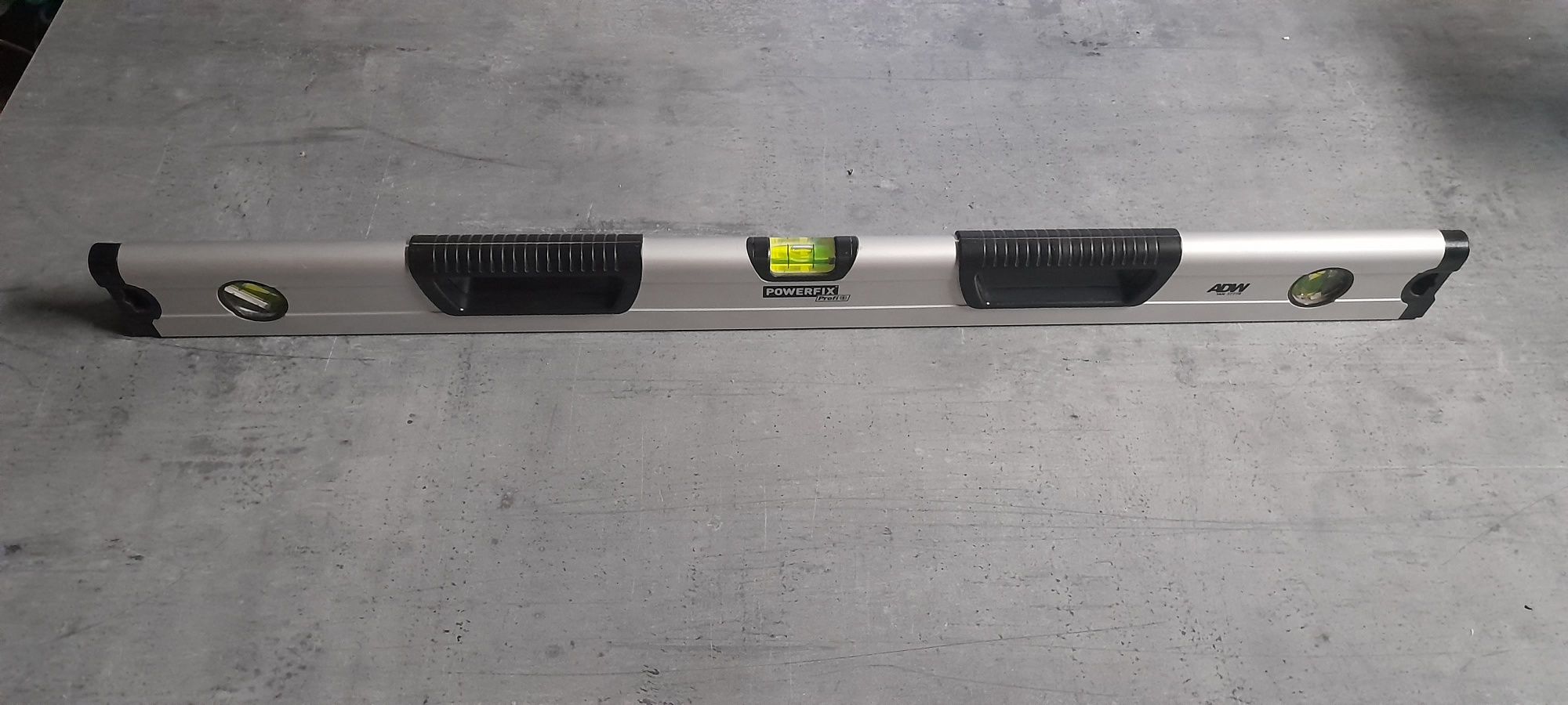 poziomica powerfix profi adw ian miarka podziałki pomiaru do wiercenia