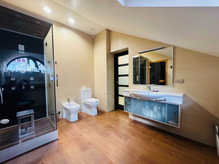 БЕЗ %!Сучасний ремонт, 5-к квартира з ТЕРАСОЮ, Оболонська Набережна 7