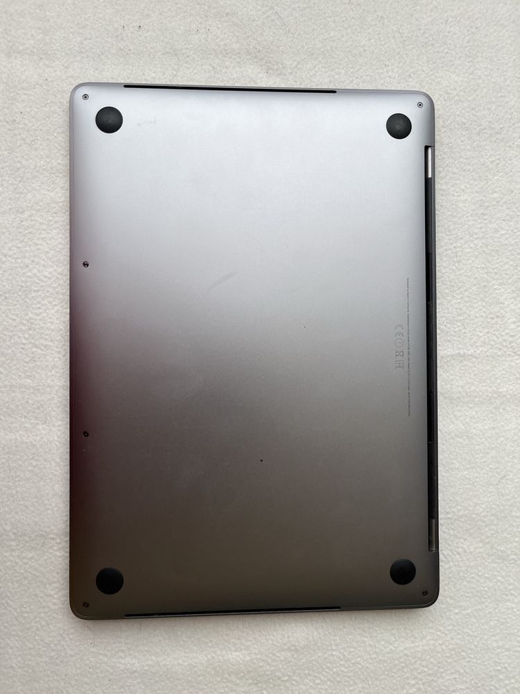 Macbook pro 13 (2017)