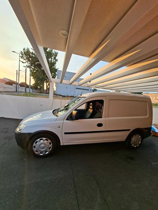 Opel combo - 164 000 km - excelente estado