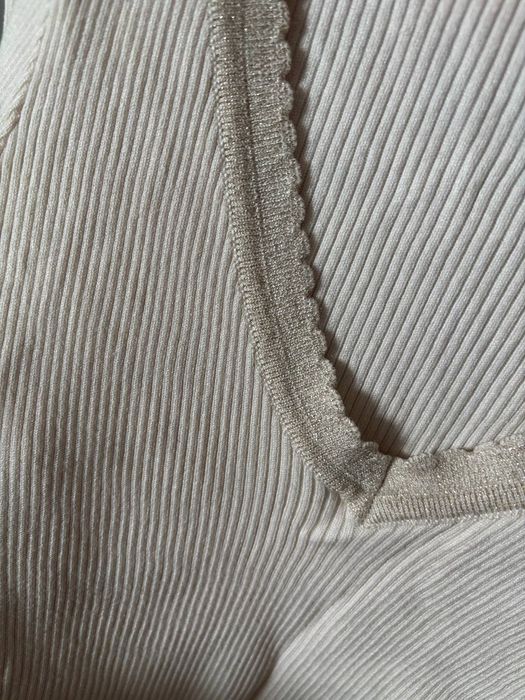 Продам одяг  кофти ,спідниці , шорти