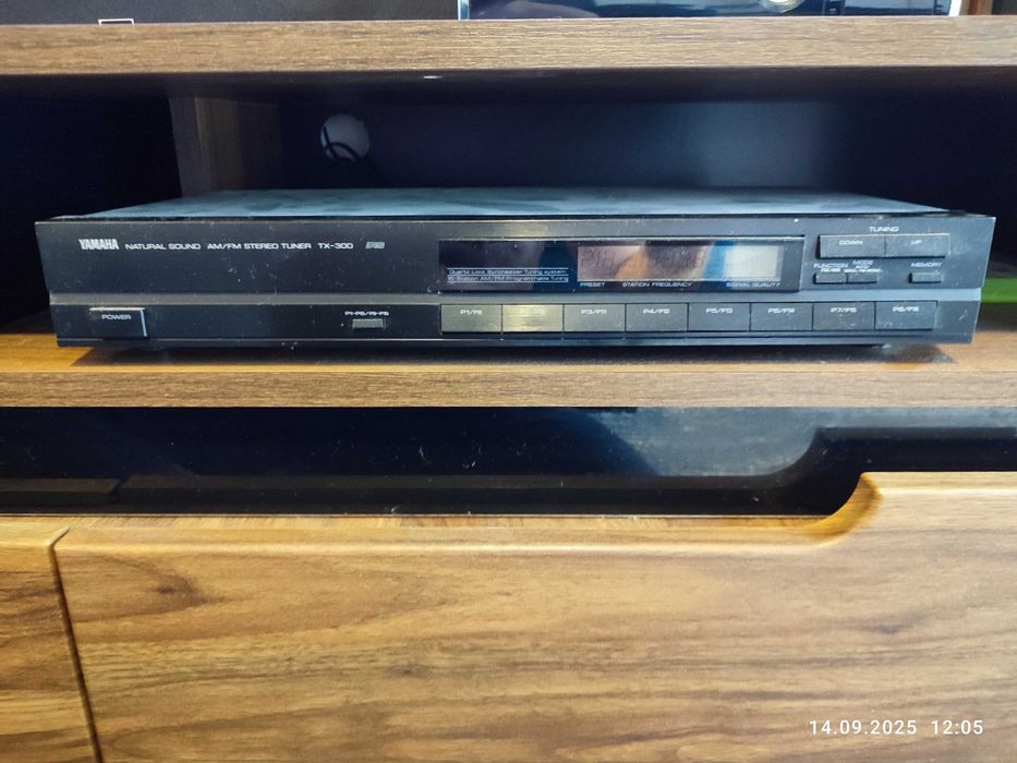 Wzmacniacz YAMAHA dsp-a492  + TUNER YAMAHA