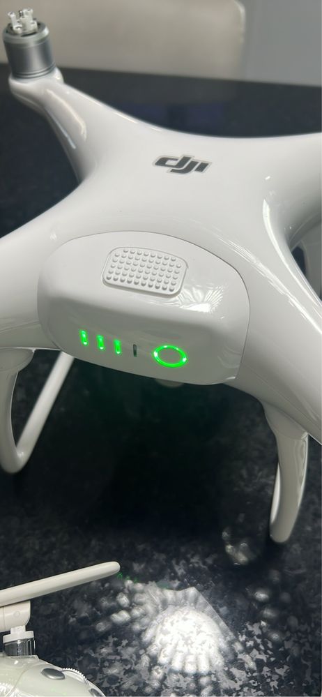 Drone phantom 4