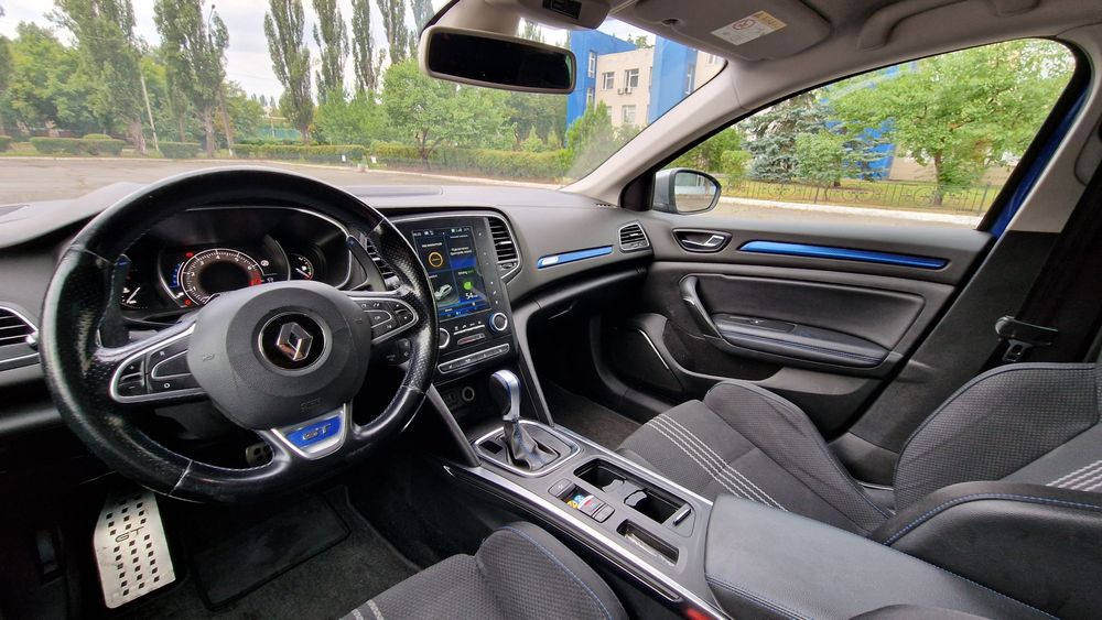 Renault Megane IV GT 1.6 TCE 205 EDC