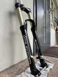 Вилка Suntour Auron 29" Виделка велосипедна Suntour