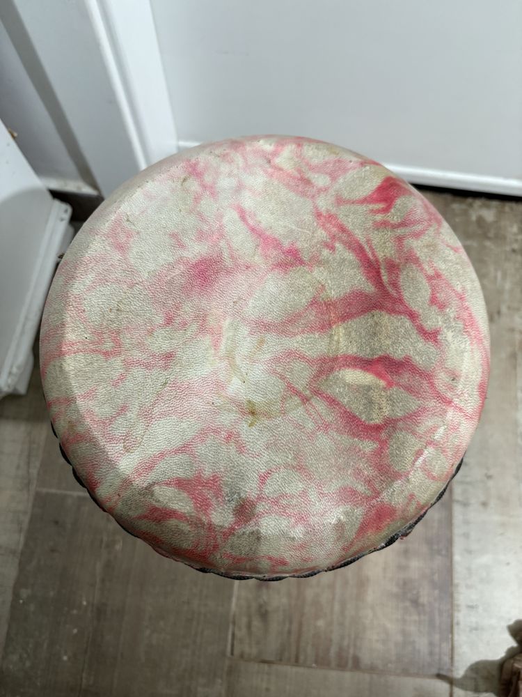Darbouka djembe jambe decorativo