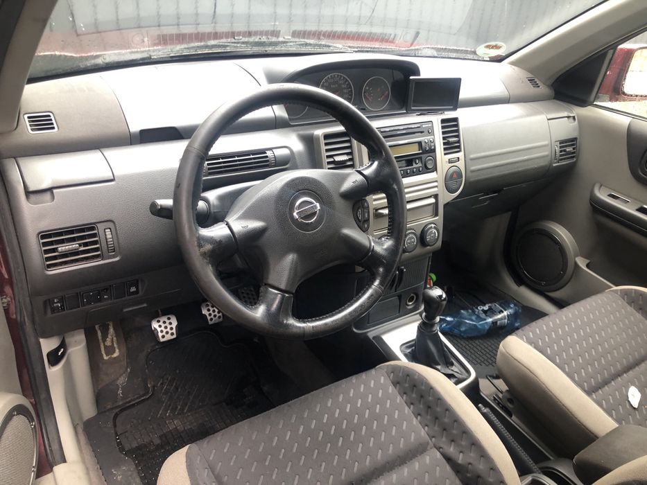 Х трейл повний привід 2.2д