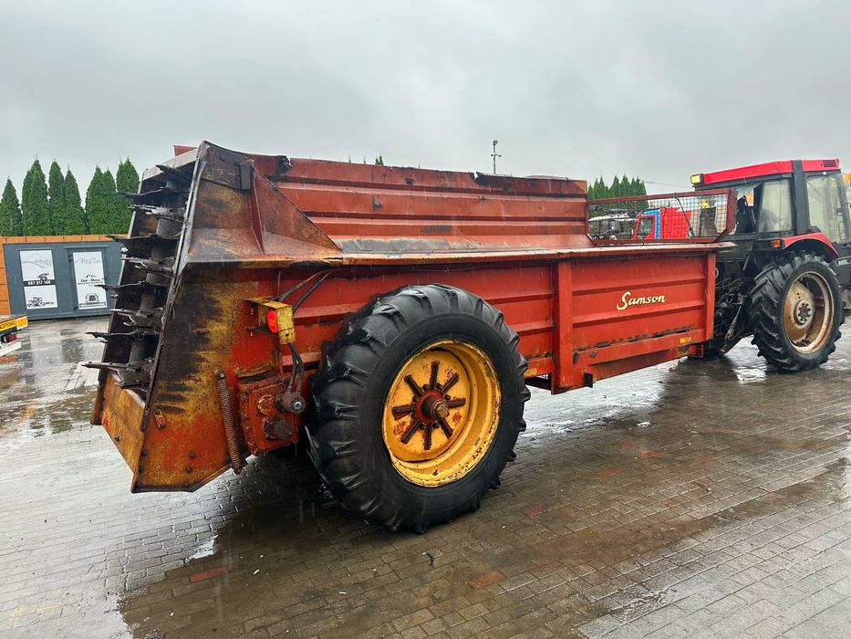 Rozrzutnik obornika Samson 8-10 T wałki pionowe