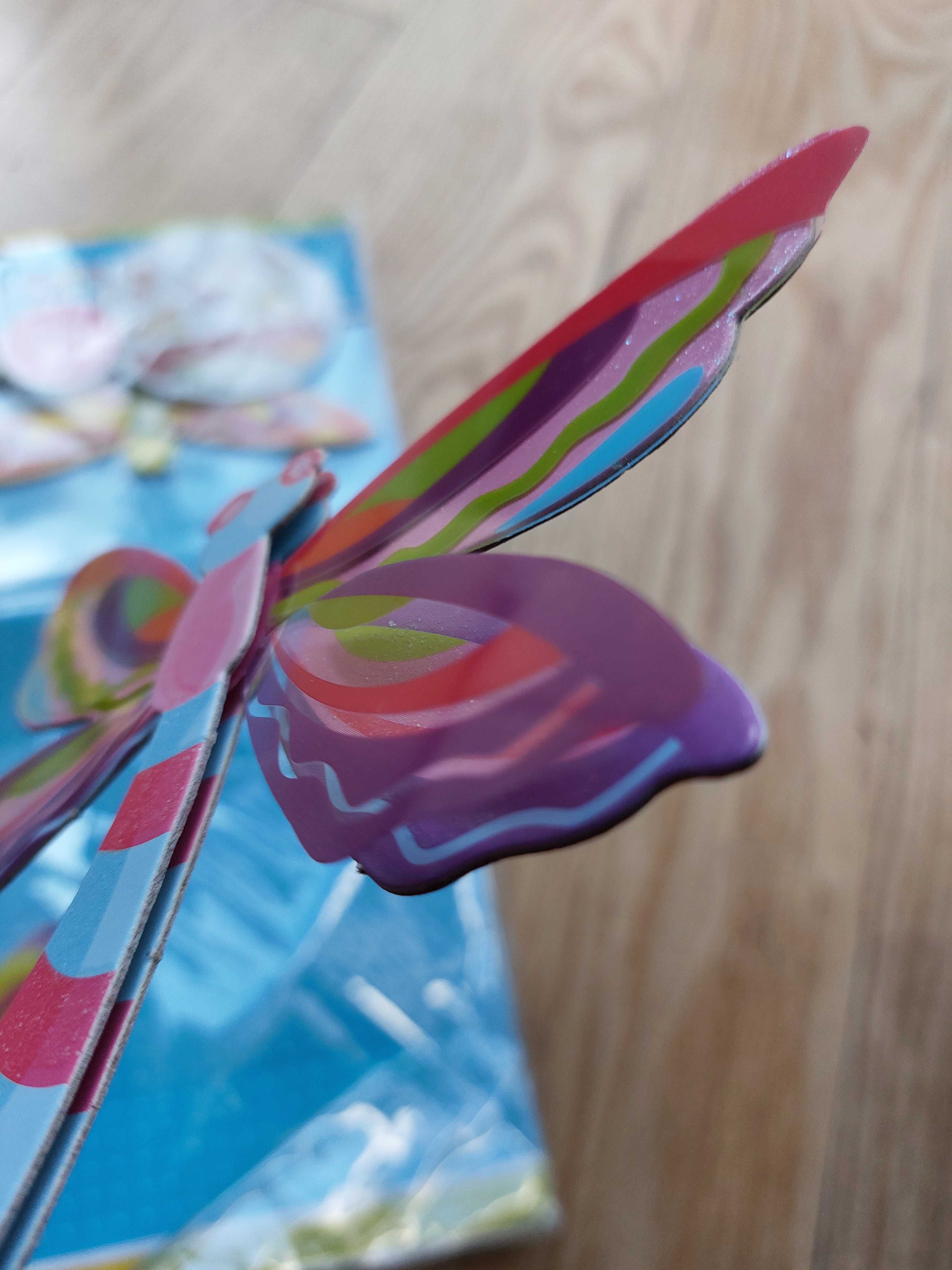 Motylki Ważki 3D - naklejka ścienna do dziecięcego pokoju