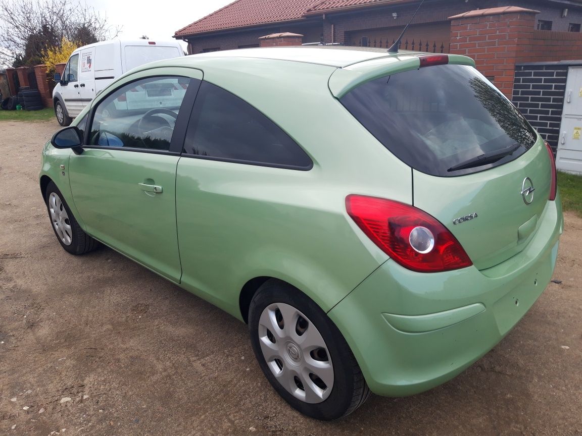 Opel Corsa D 2010 1.4 Klima bezwypadkowa z NIEMIEC!