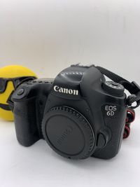 Фотоапарат Canon 6D body
