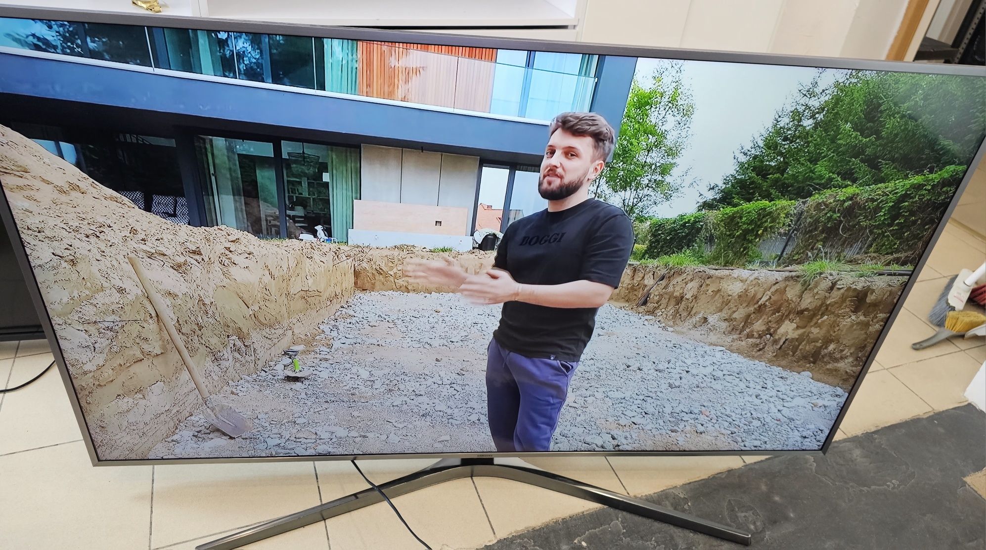 Samsung 65 cali 4K HDR Smart Tv Tizen DVbT2 Bluetooth okazja !! Dowoz!
