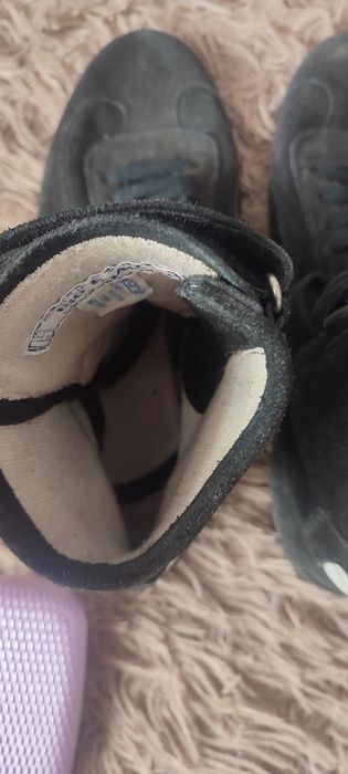 Взуття для автоспорту