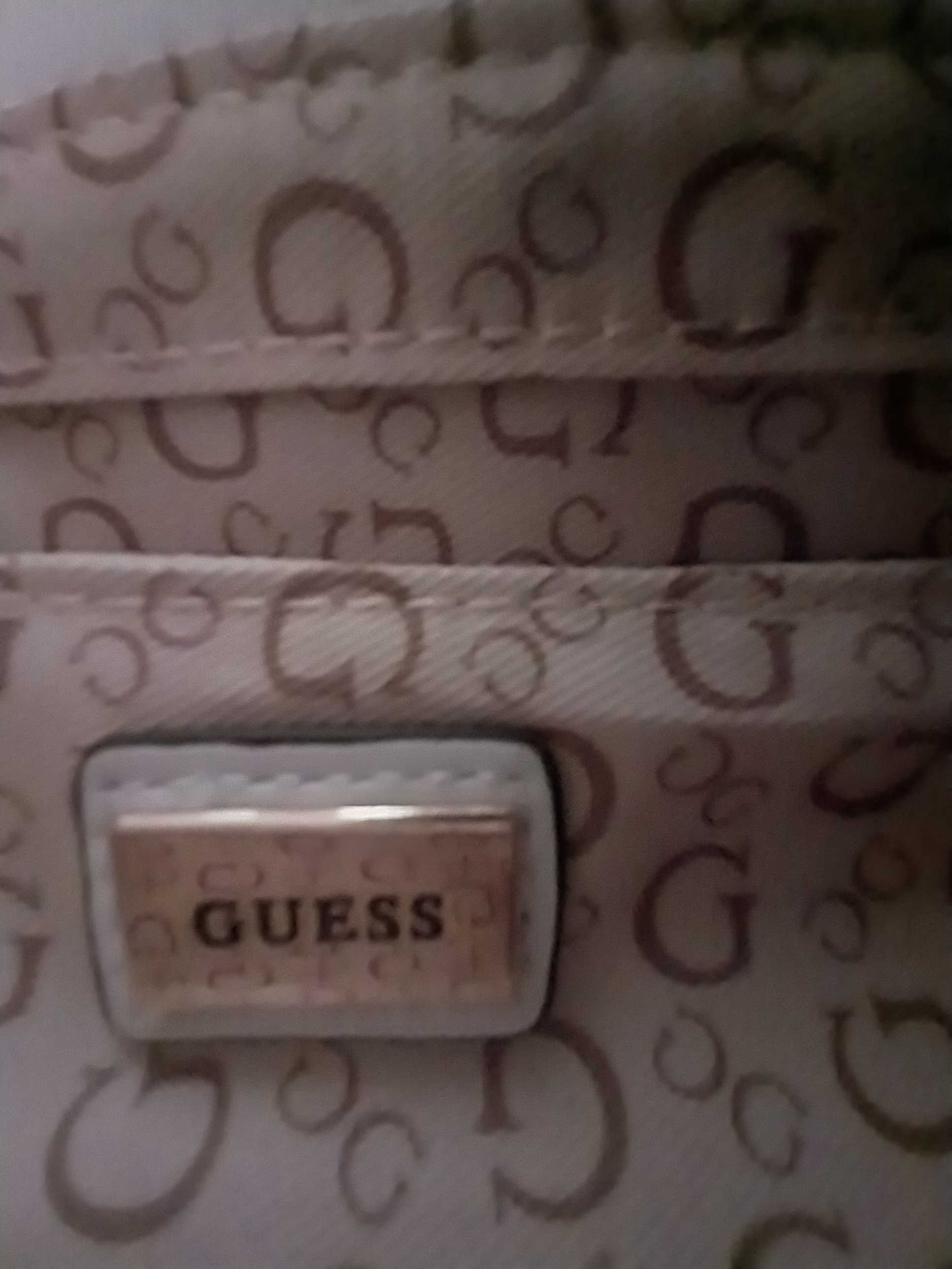 Elegancka torebka GUESS