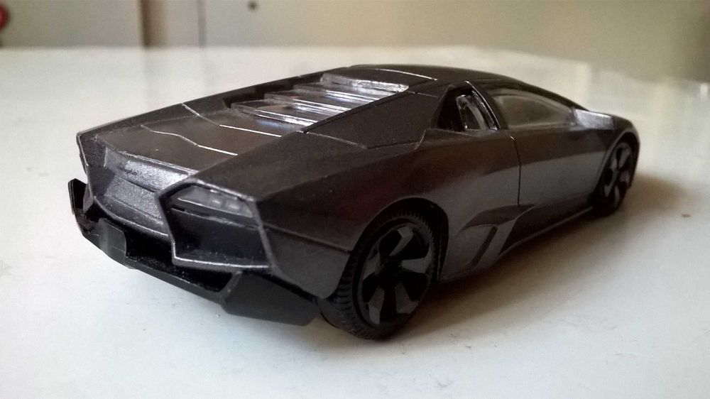 LAMBORGHINI REVENTON model metalowo-plastikowy; skala 1:43
