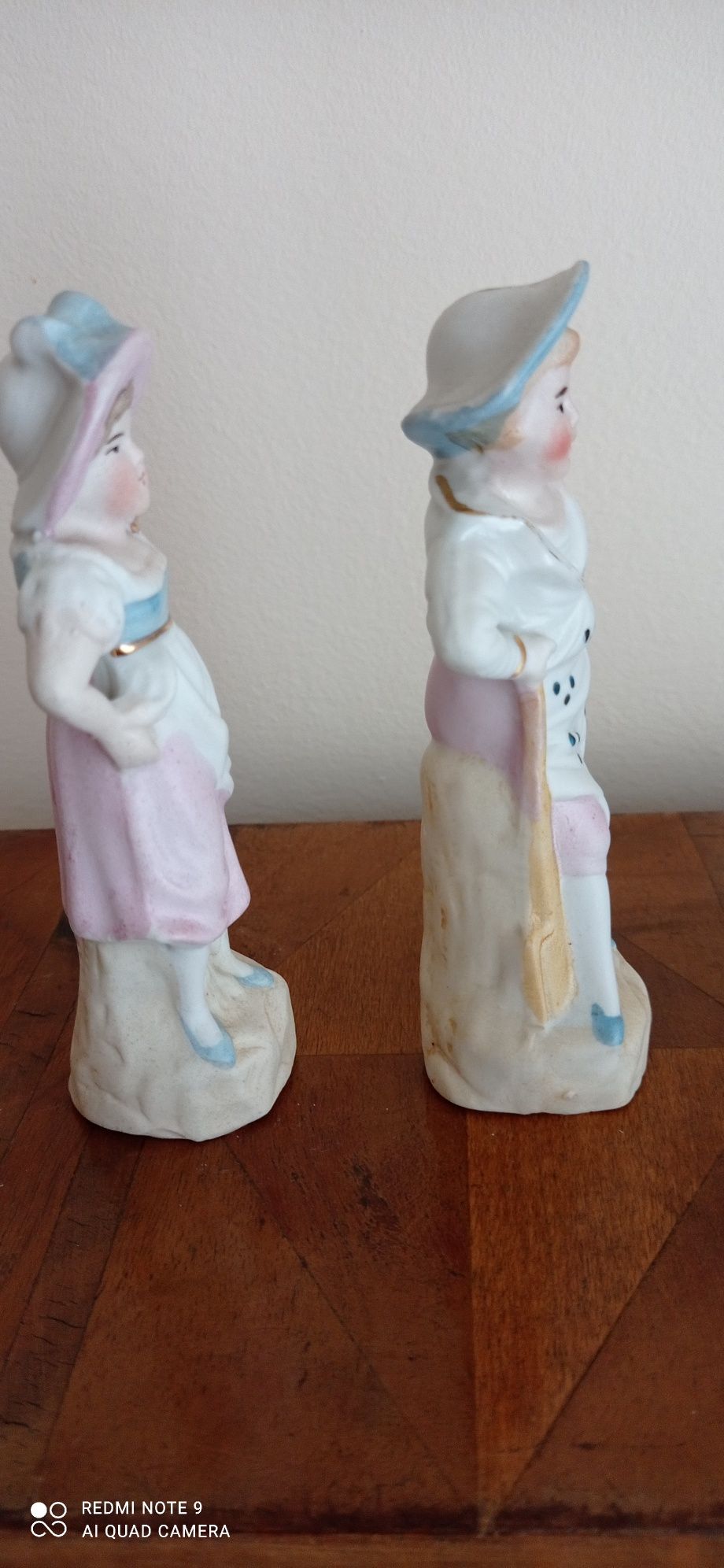 Figurki  kompl. porcelanowe antyki