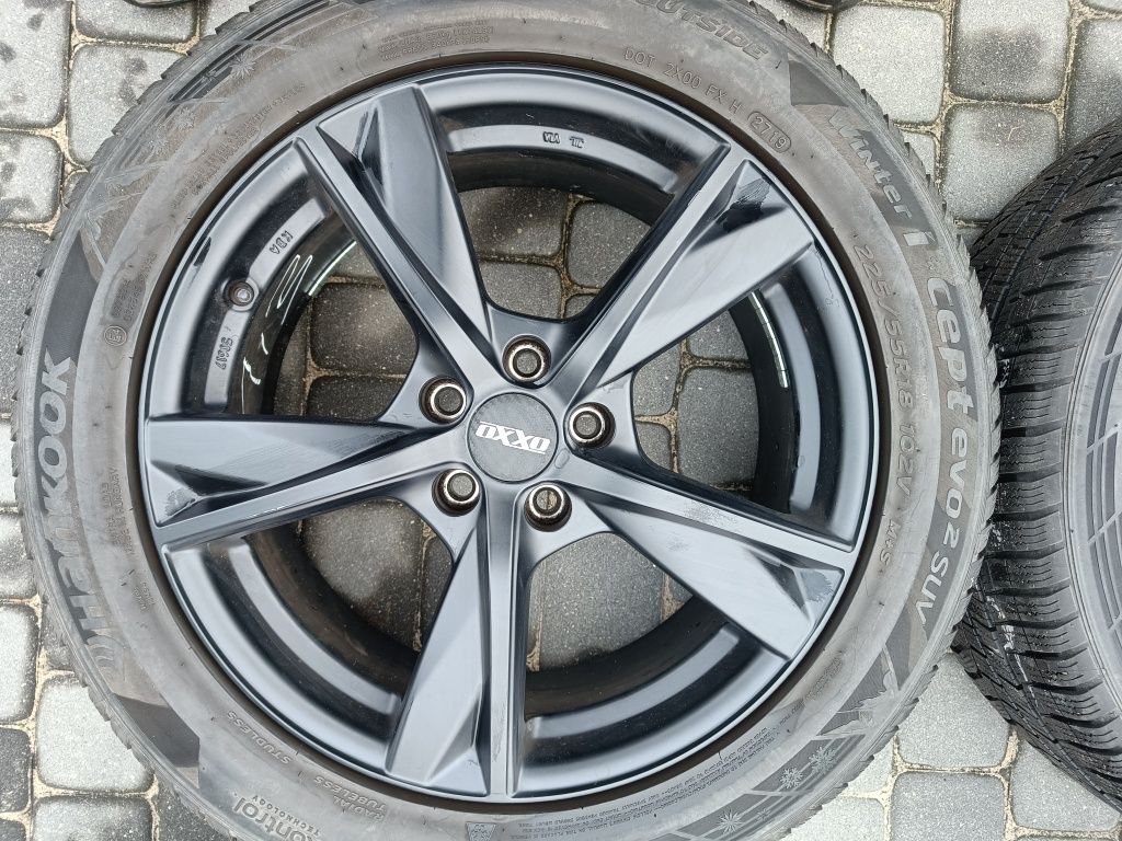 Felgi18 OXXO 5x108 Peugeot Ford Citroen opona zima 5,5mm 2019r kpl