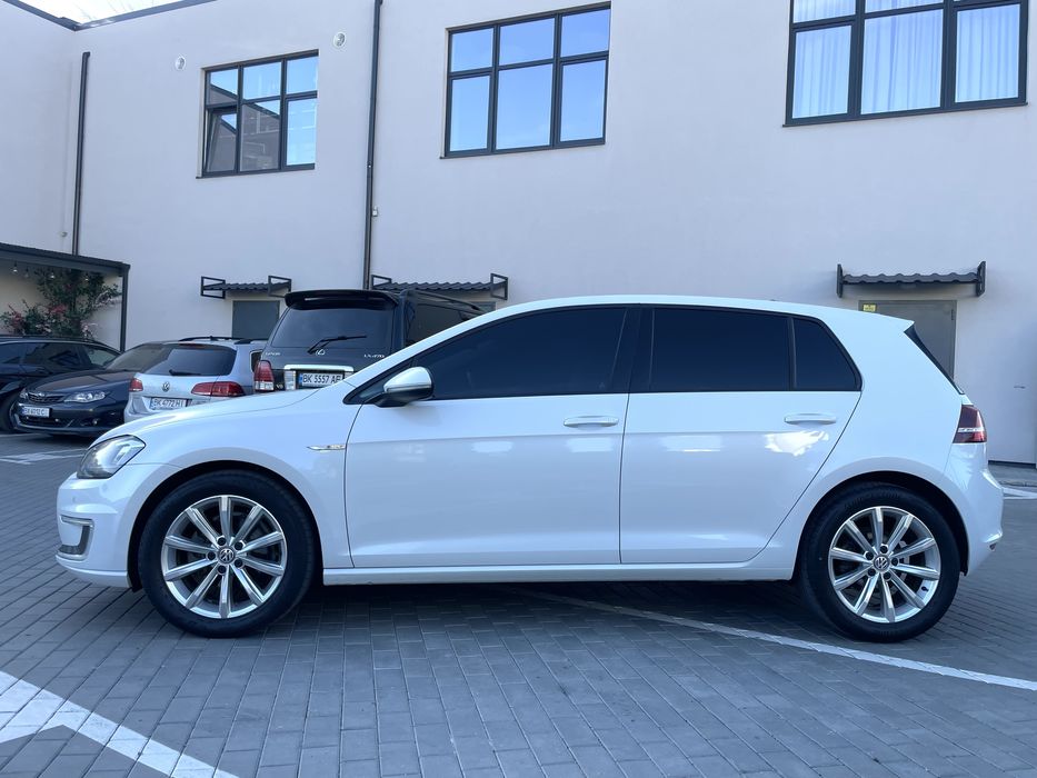 Volkswagen e-golf 2015года