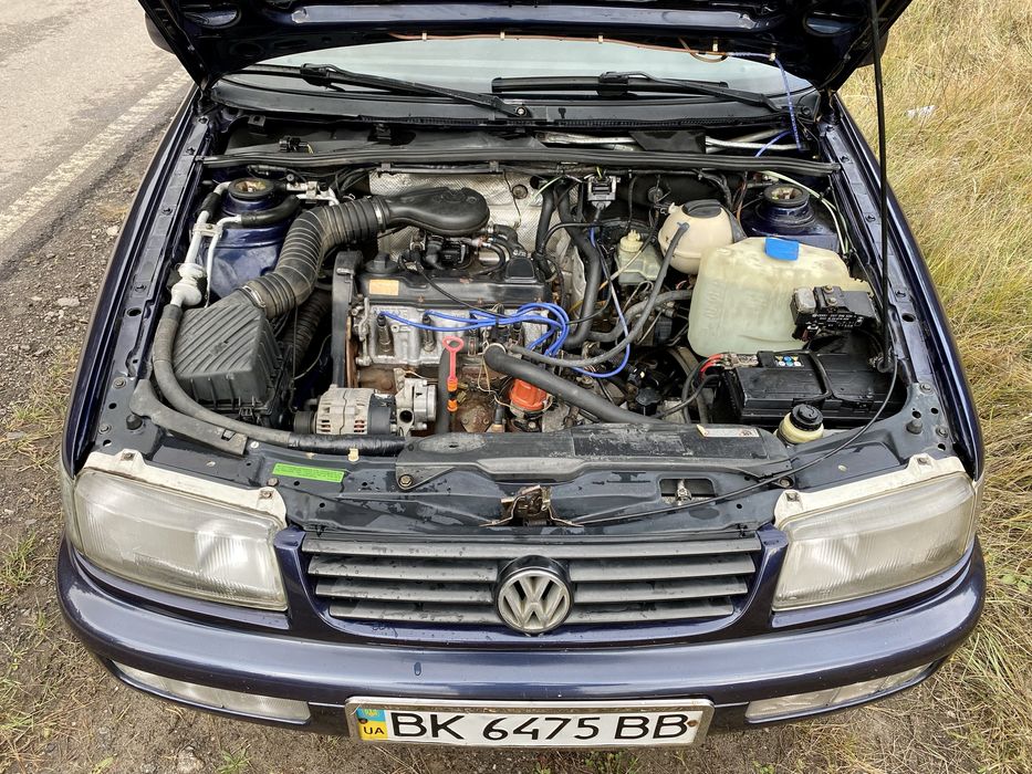 Volkswagen Passat B4 універсал пассат фольксваген