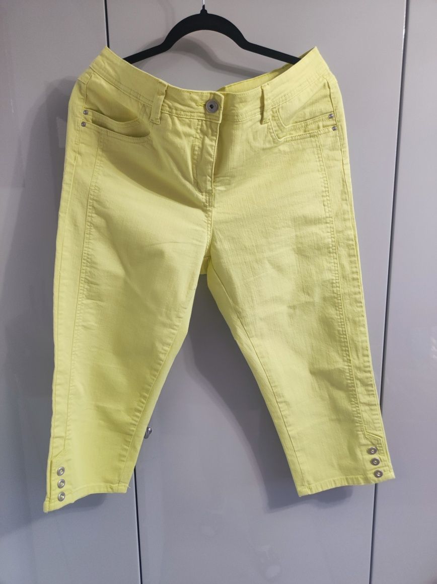 Spodnie 3/4 firmy C&A