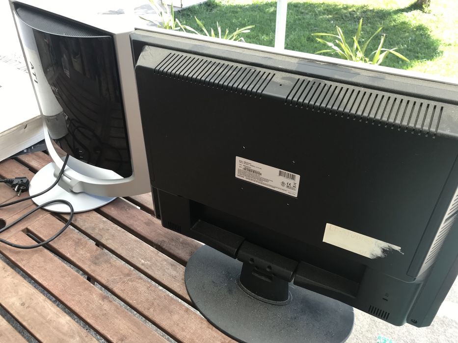 Monitor Sony em bom estado