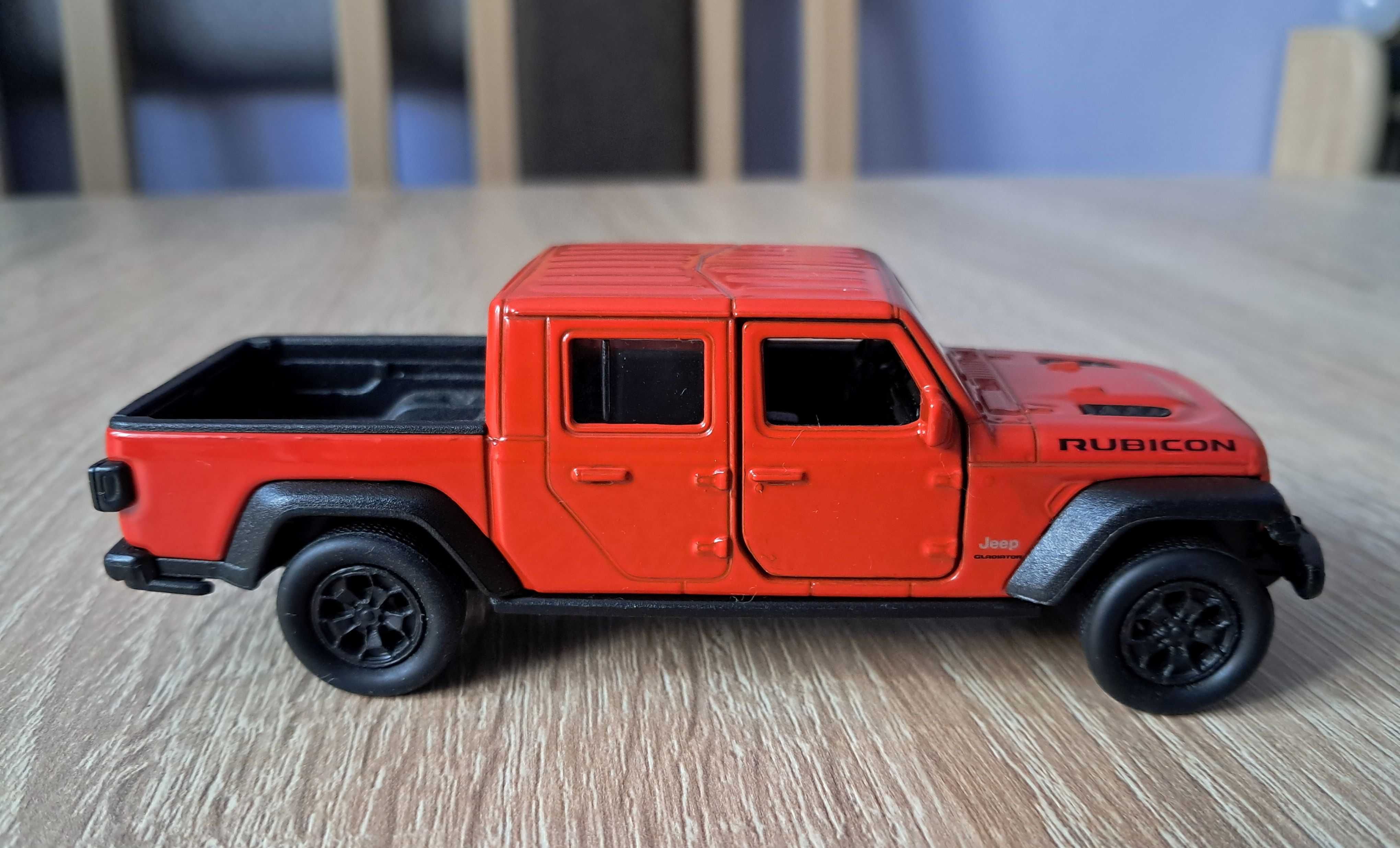 Dwa Chevrolety i Jeep Pickup skala 1:34 Welly