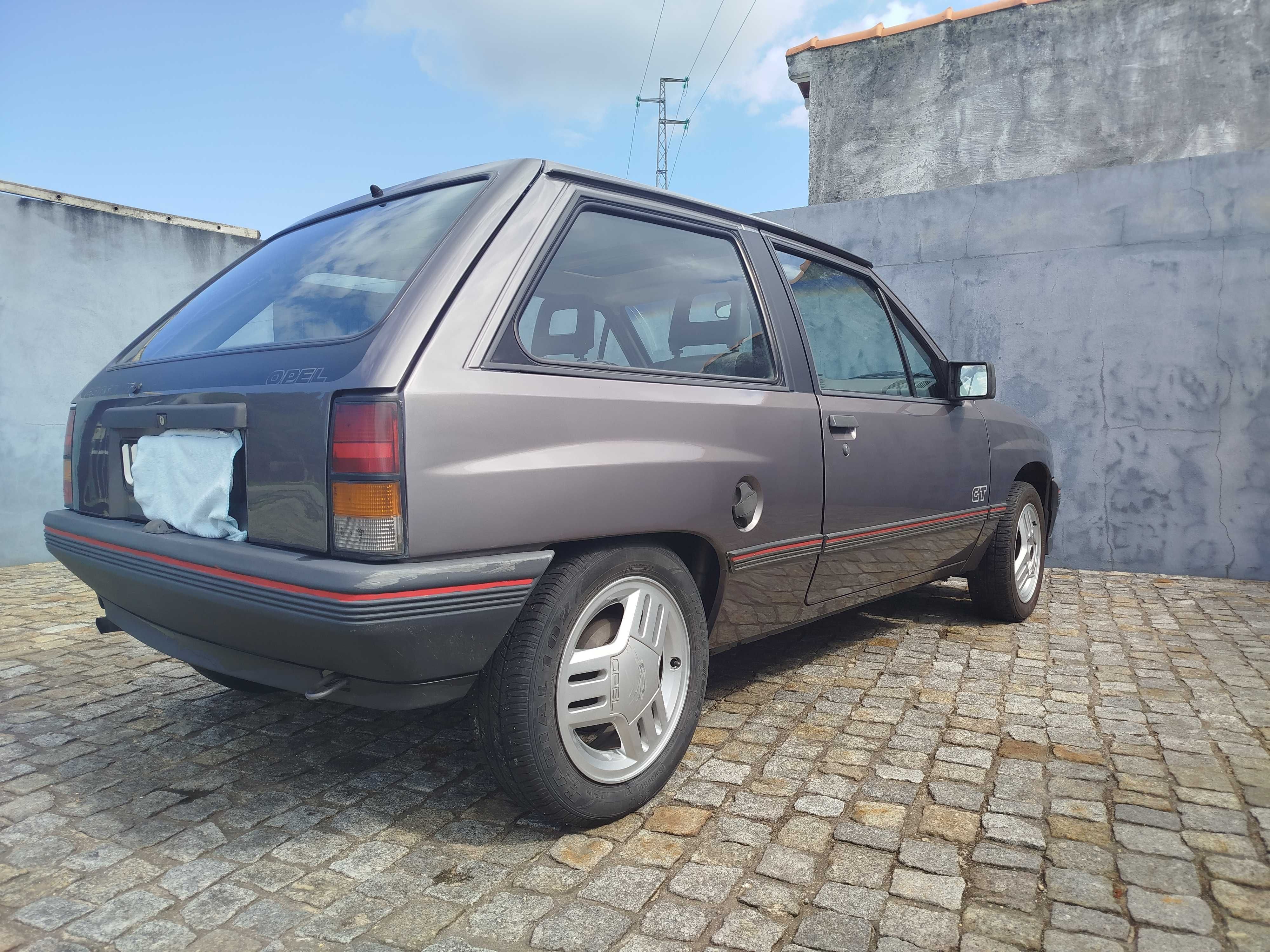Opel Corsa A 1.4 GT