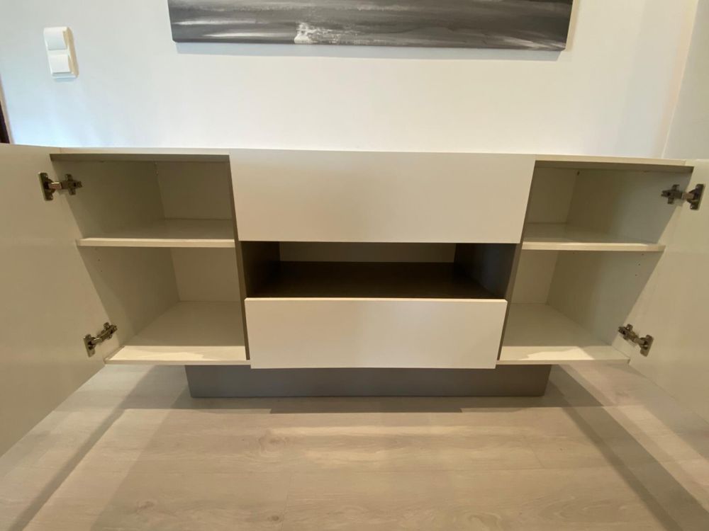 Movel aparador / consola