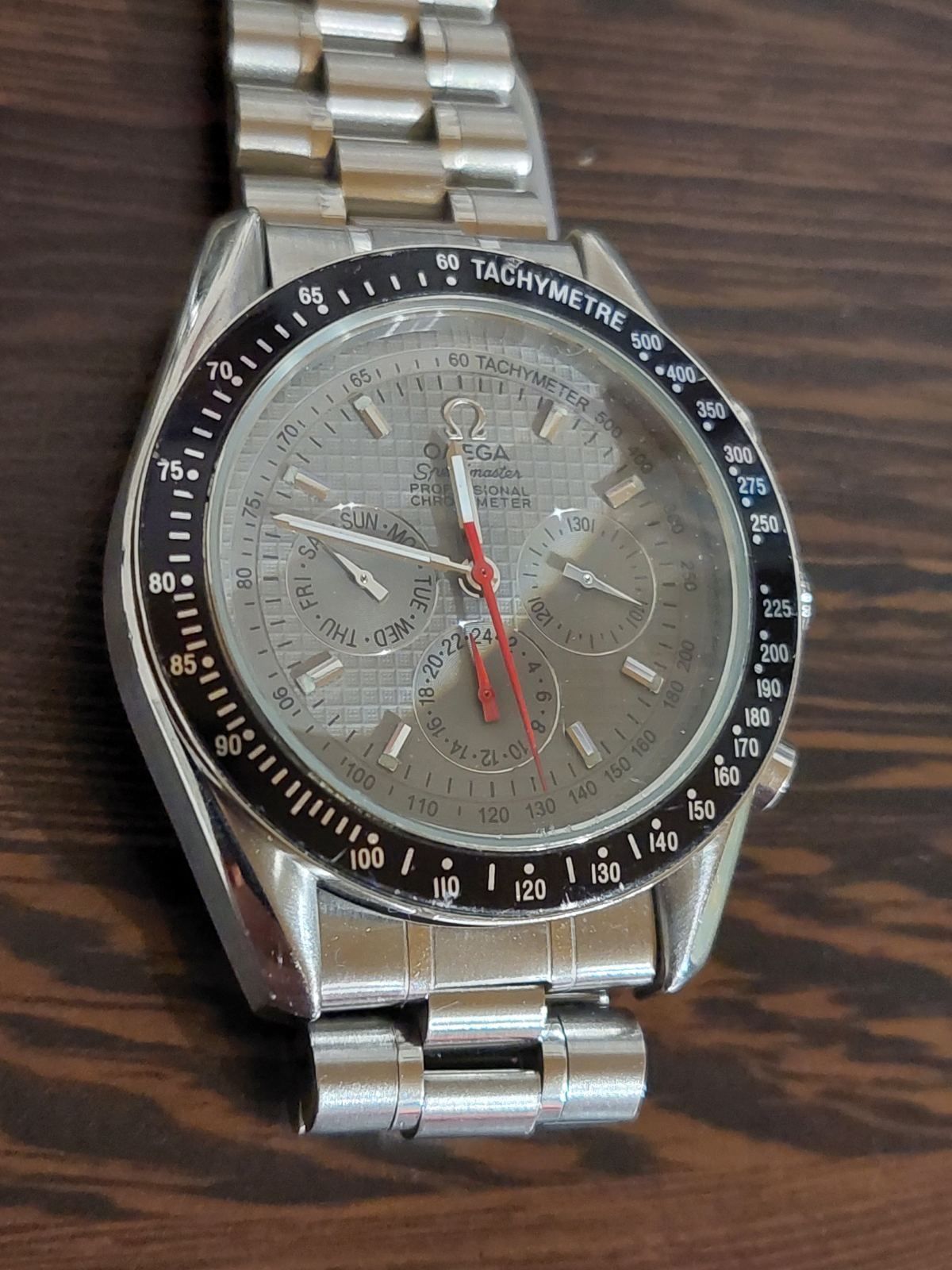 Продам часы Omega Speedmaster