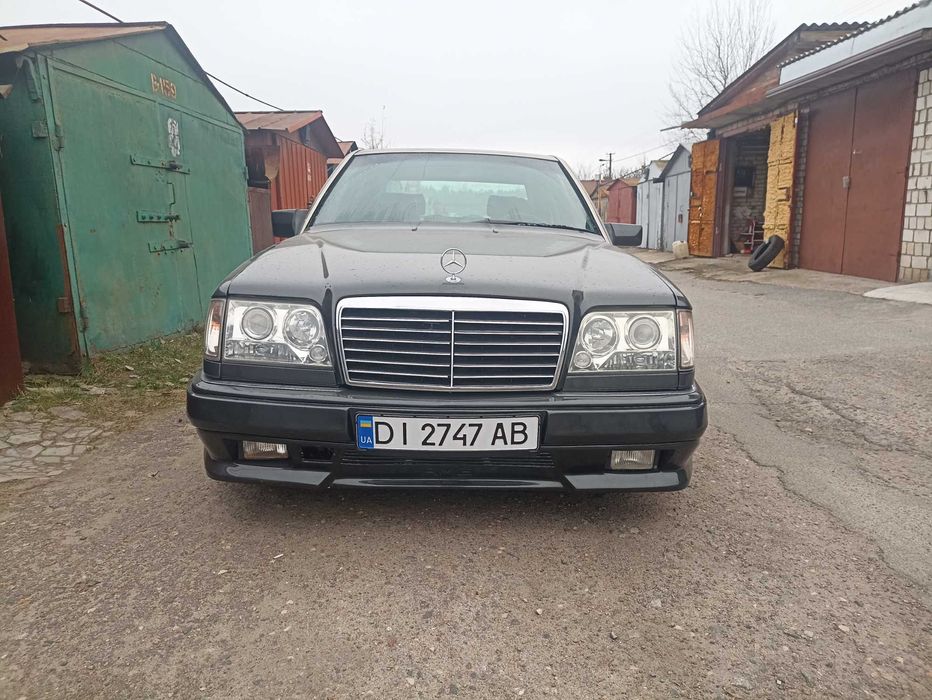 Mercedes W124 3.2