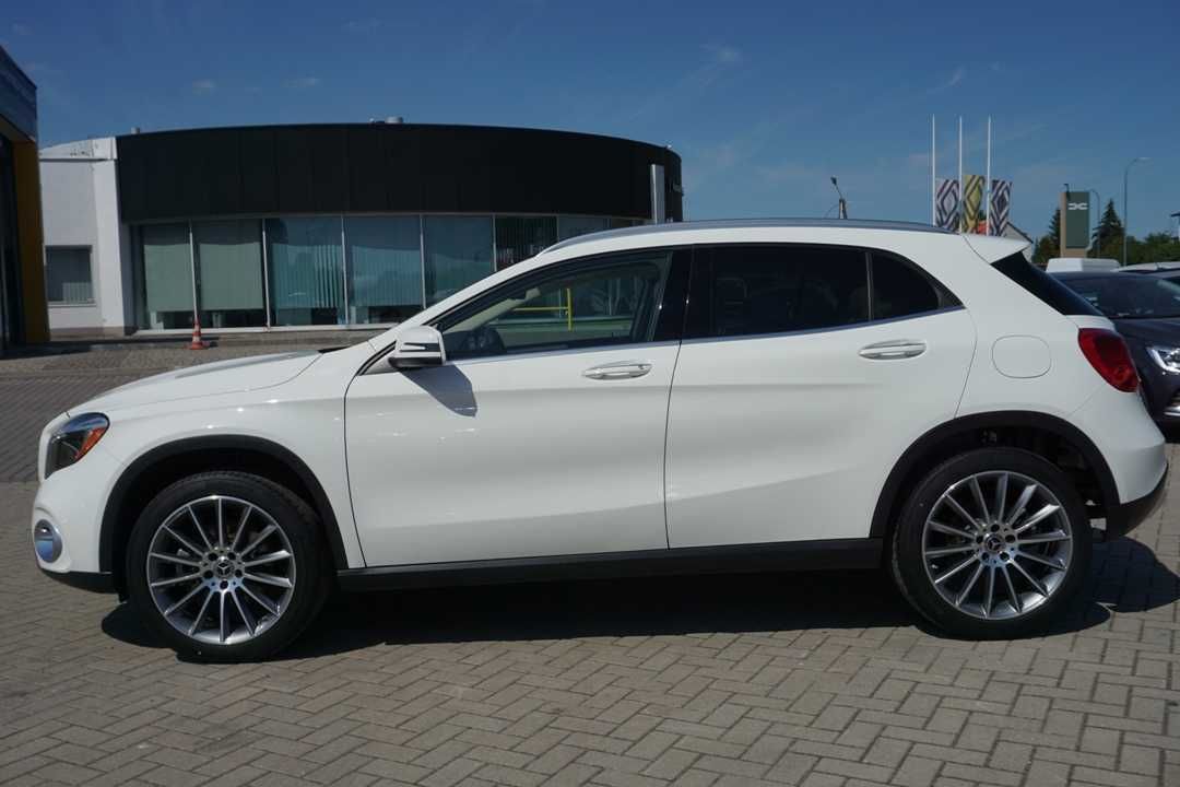 Бампер передній MERCEDES GLA X156 розборка Мерседес ГЛА  Х156