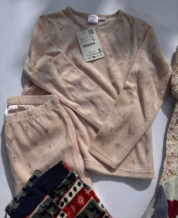 Піжама Zara H&M флісова велюрова махрова 98.116