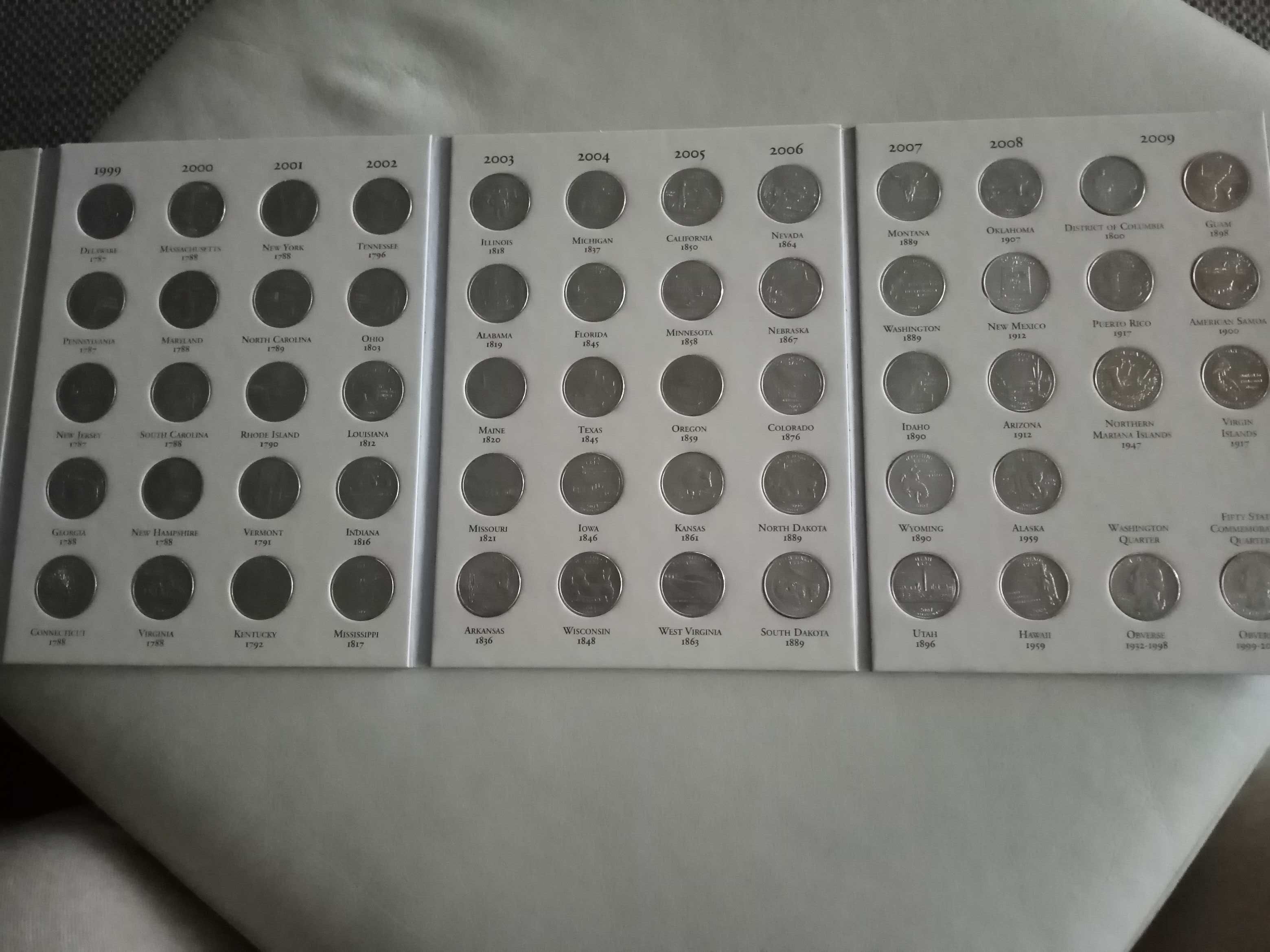 Komplet 50 monet 25 centów z serii Stany USA + 8 sztuk - w albumie