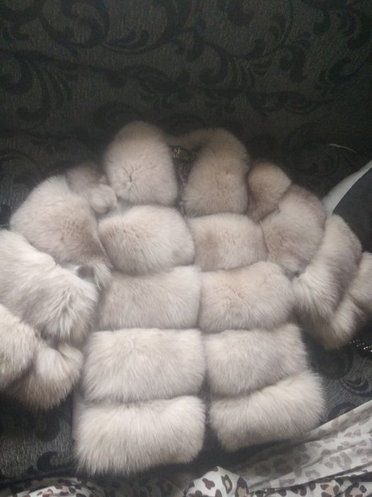 Шуба мех натуральный песец
