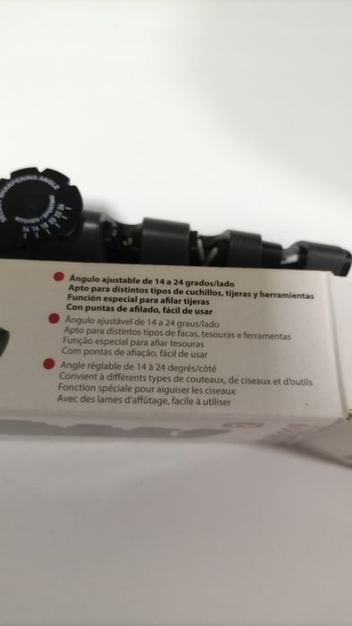 Afiador de facas e tesouras