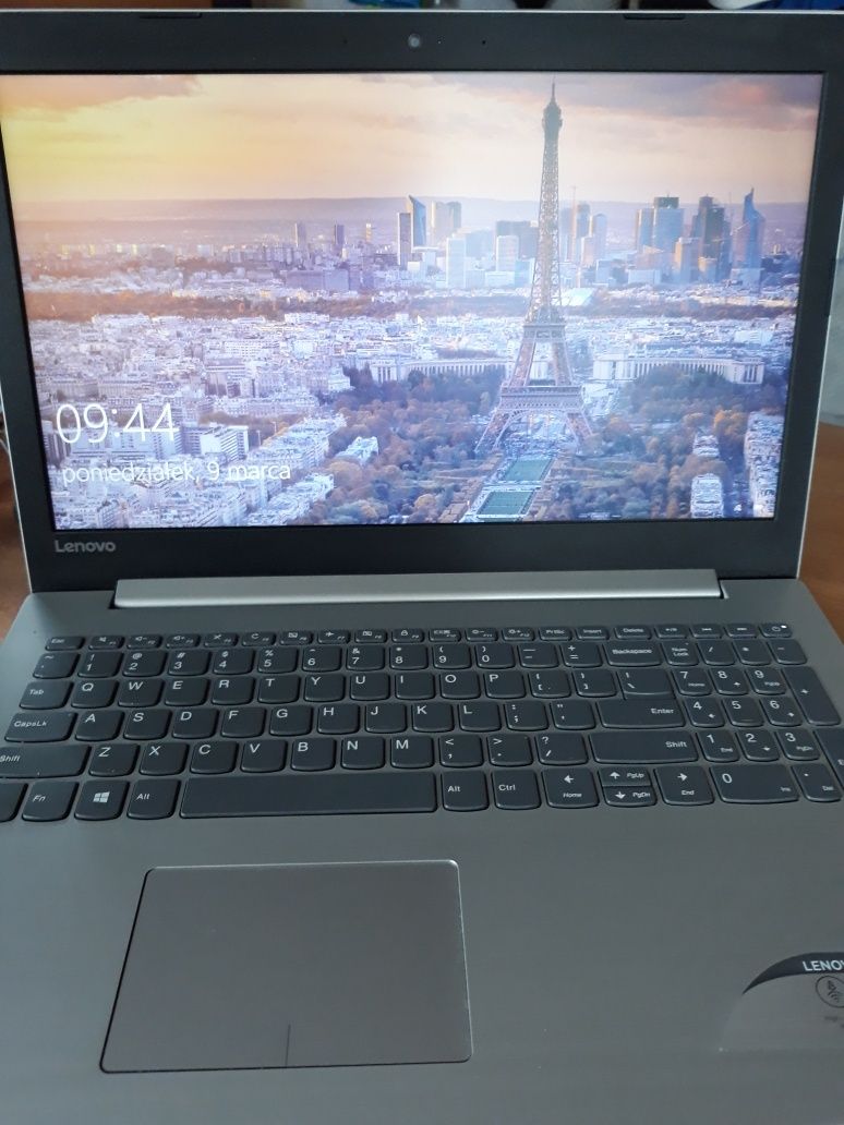 Laptop Lenovo Ideapad 320-15ABR
