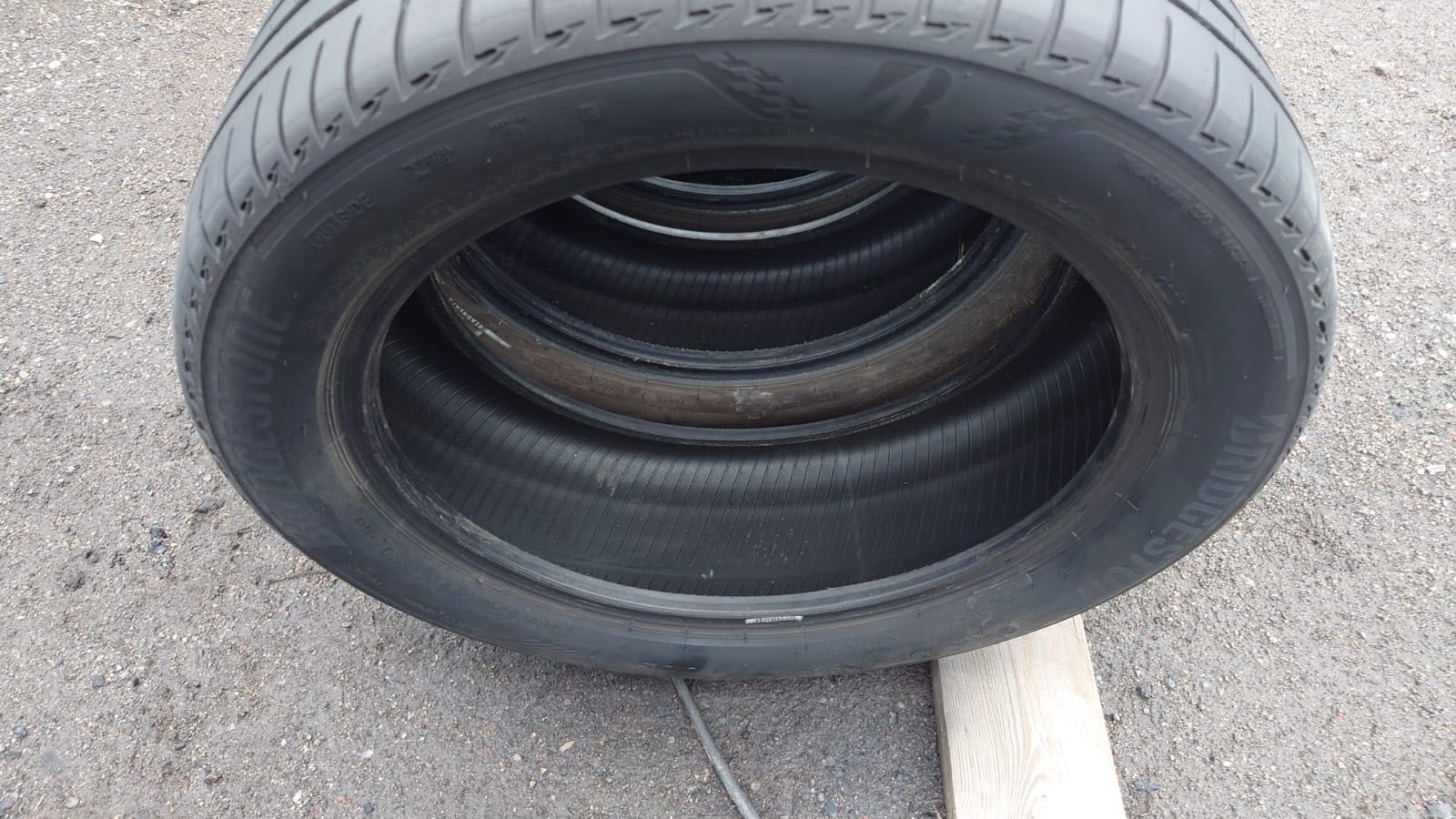 Opony letnie 215/45R16 BRIDGESTONE TURANZA R300 -4 szt