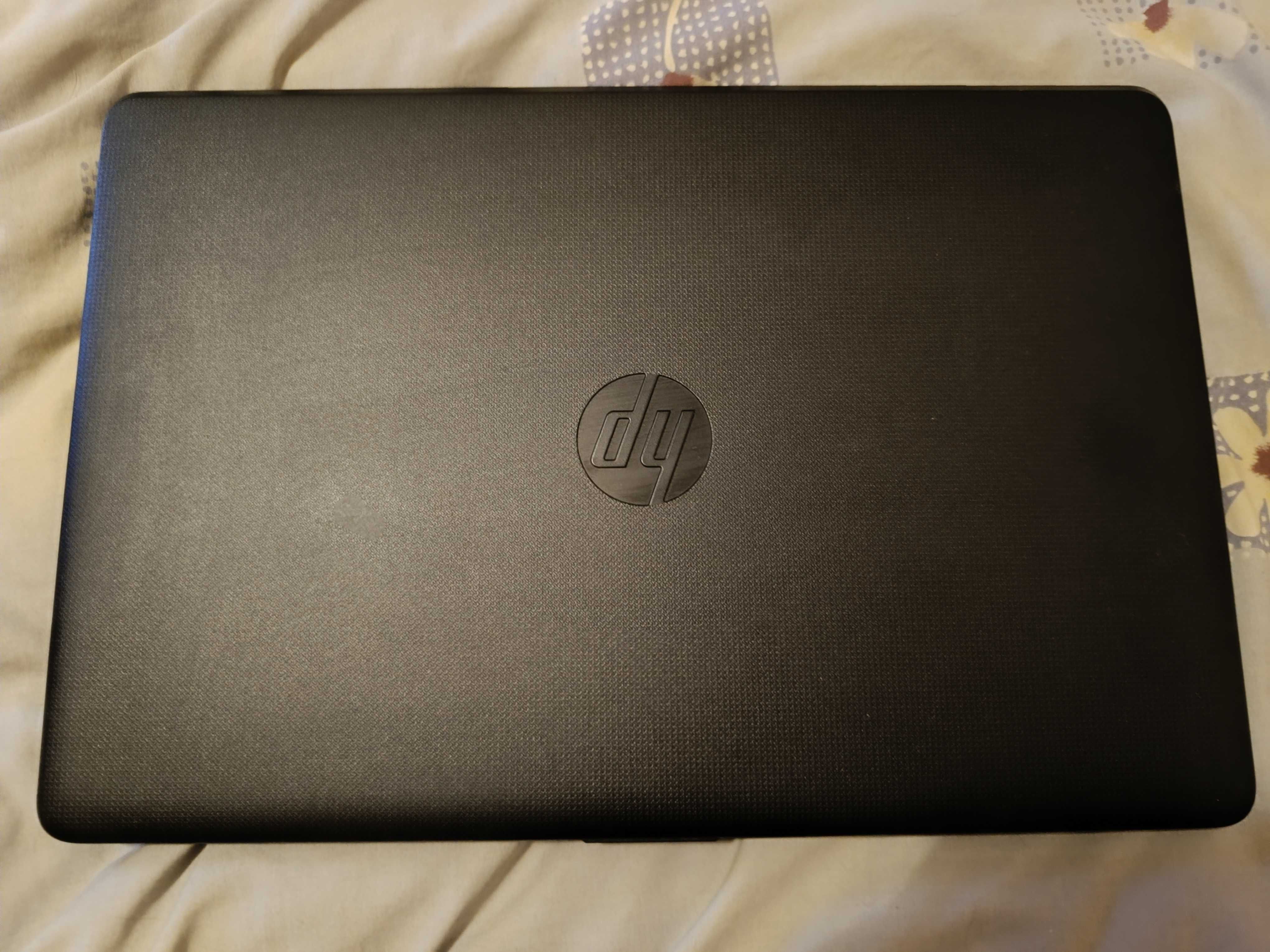 Laptop HP 15-ra097nw STAN IDEALNY, nigdy nie używana bateria